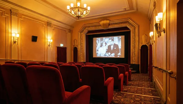 紫色星空系列影视精彩剧照